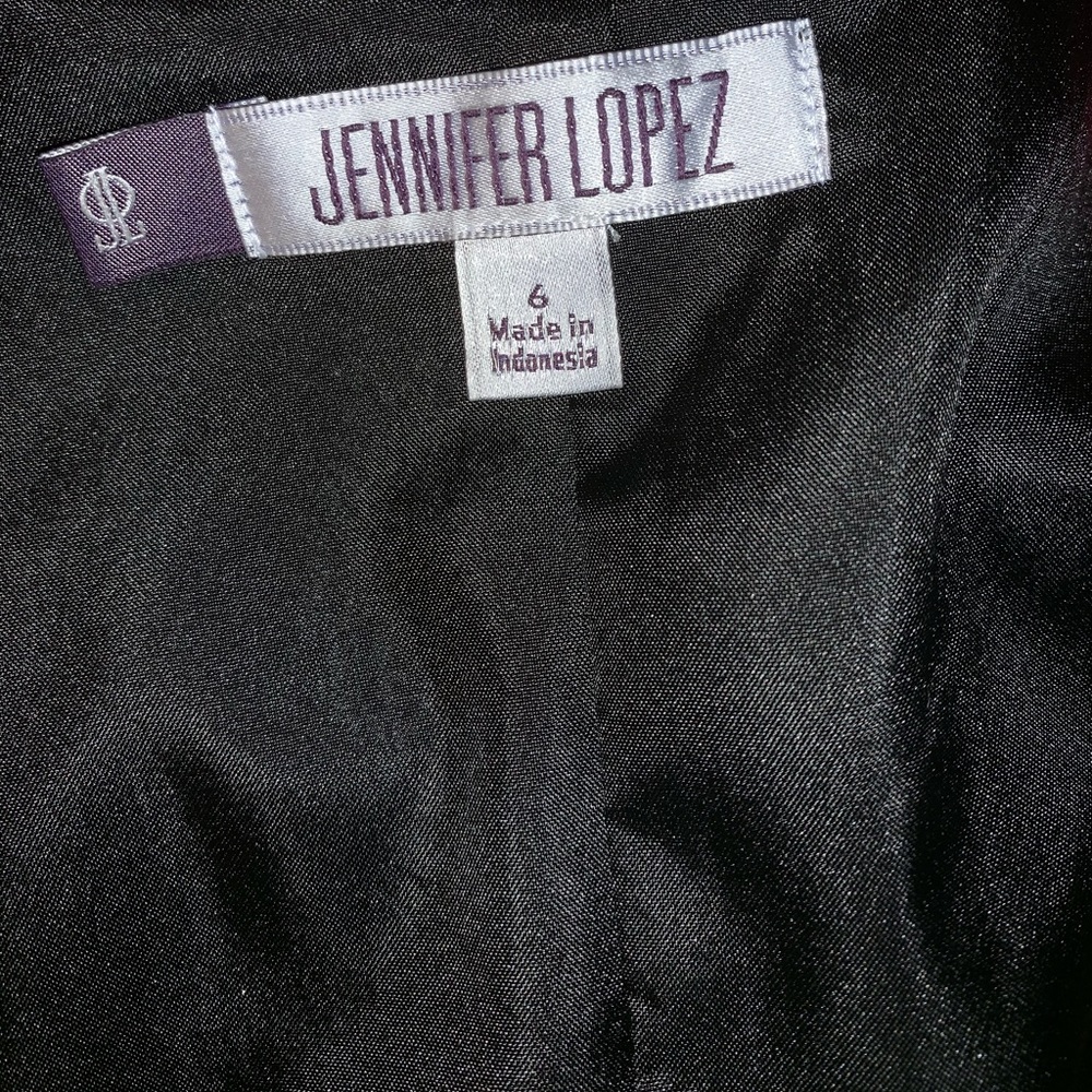 Jennifer Lopez Black and Floral Maxi Dress - Picture 7 of 7